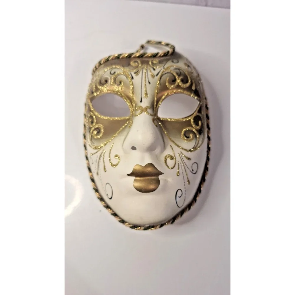 Papier-Mâché Decorative Mask,Venetian-Style Masquerade Maskwith Gold and Cream